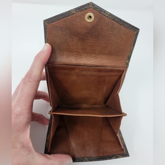 Louis Vuitton Elise Doublesided Compact Wallet - Picture 9 of 12